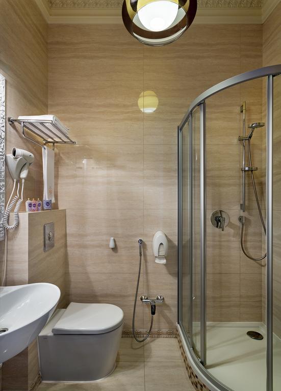 Hotel 19 Kharkiv Eksteriør billede